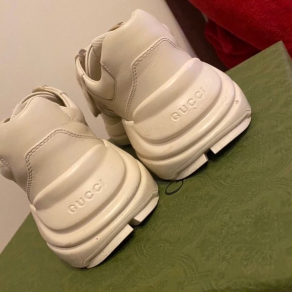 Brand new Gucci sneakers - Picture 2 of 6